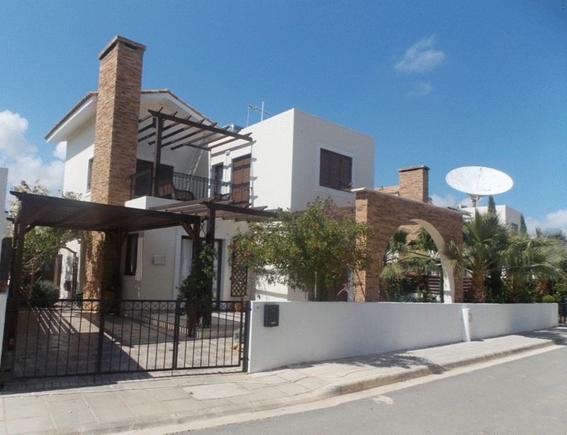 Dom w rejonie Famagusta (Ayia Thekla) na sprzedaż
