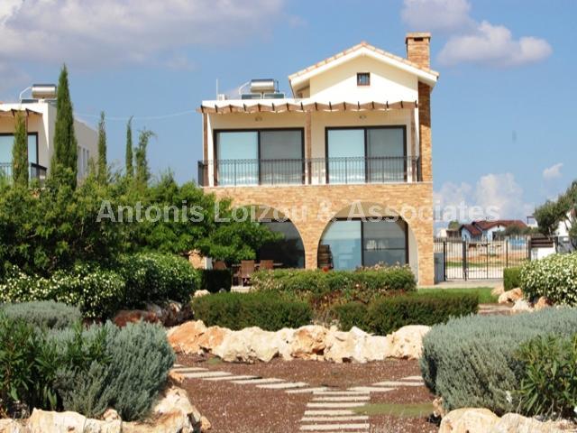 Willa w rejonie Famagusta (Agia Thekla) na sprzedaż