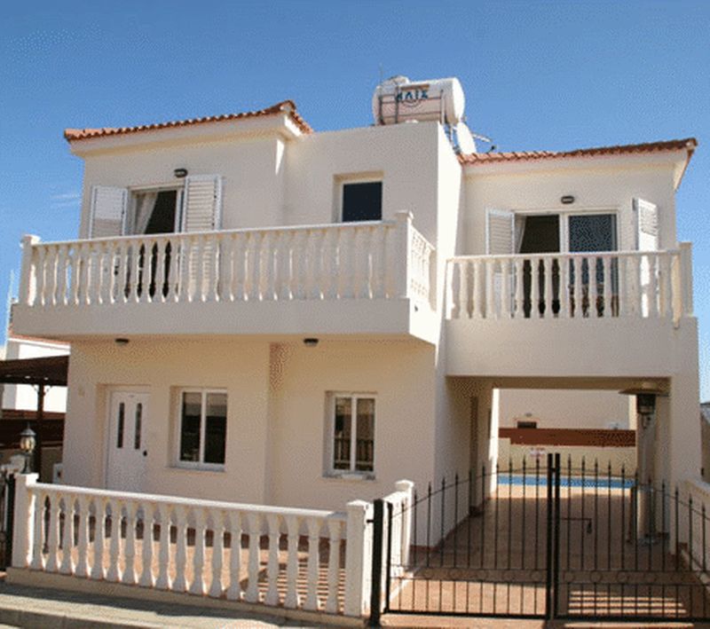 Dom w rejonie Famagusta (Ayia Triada) na sprzedaż