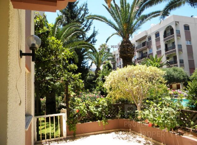  w rejonie Limassol (Crown Plaza) na sprzedaż