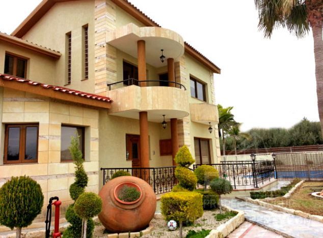 Willa w rejonie Limassol (Erimi) na sprzedaż