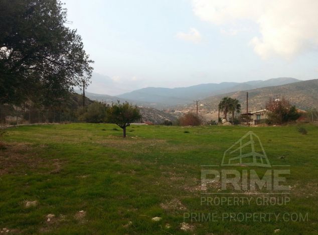 Ziemia w rejonie Limassol (Foinikaria) na sprzedaż