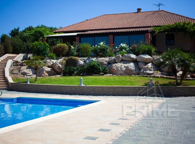 Dom typu Bungalow na sprzedaż w Pareklissia
