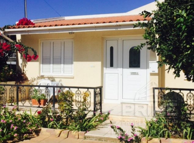 Dom typu Bungalow w rejonie Paphos (Petridia) na sprzedaż