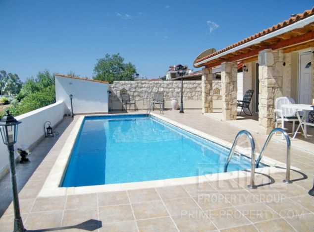 Dom typu Bungalow na sprzedaż w Stroumpi