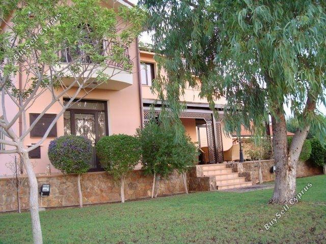  w rejonie Larnaca (Mosfiloti) na sprzedaż